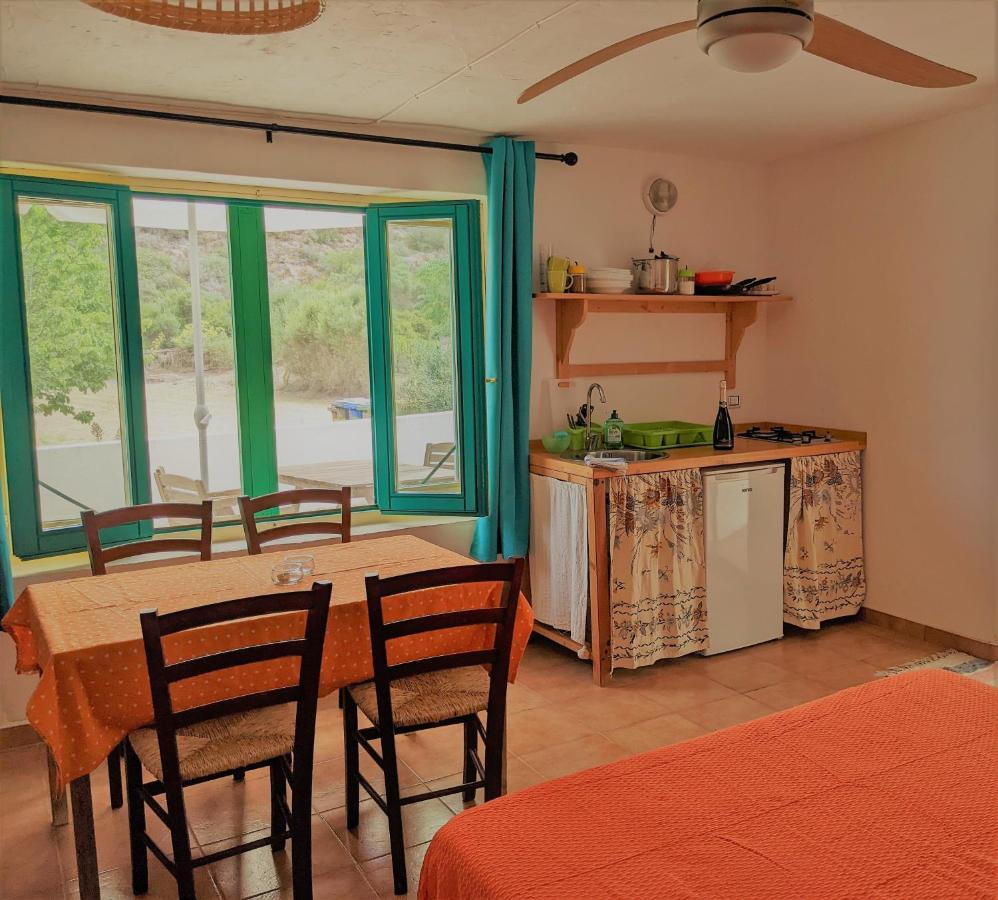 Bed and Breakfast Cala Vinagra House Калофорте Экстерьер фото